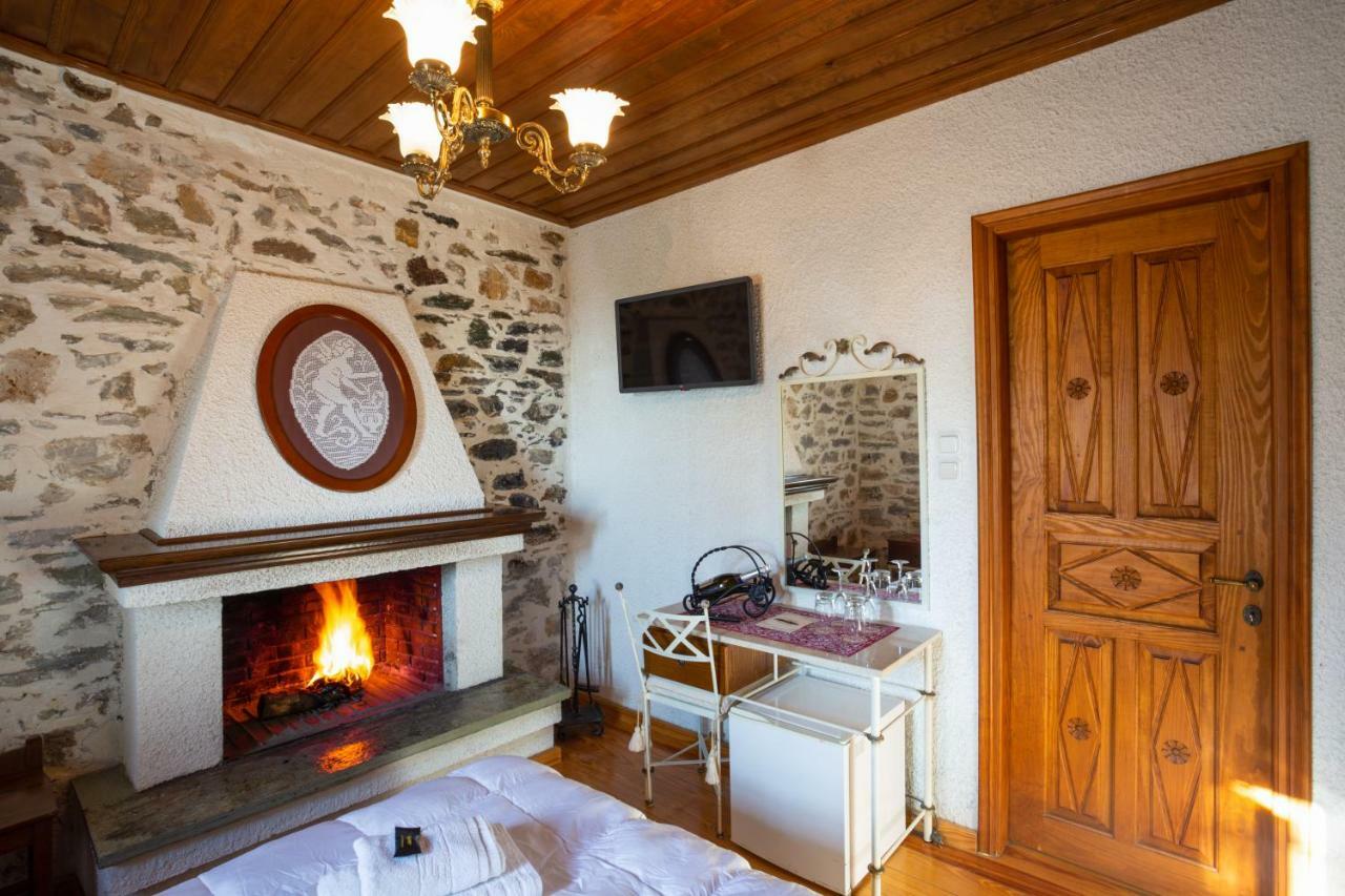Archontiko Montana Vyzítsa Exterior foto